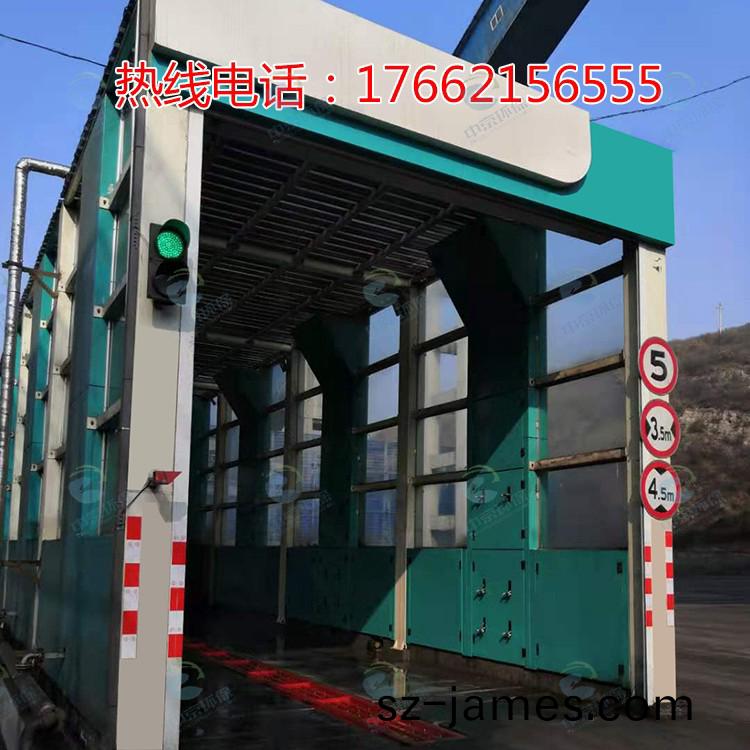 龍門式風(feng)榦(gan)型(xing)工程洗車(che)機